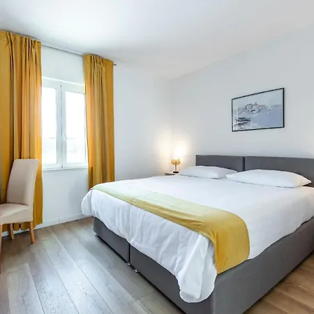 Studio-apartment Mit Meerblick * Štikovica